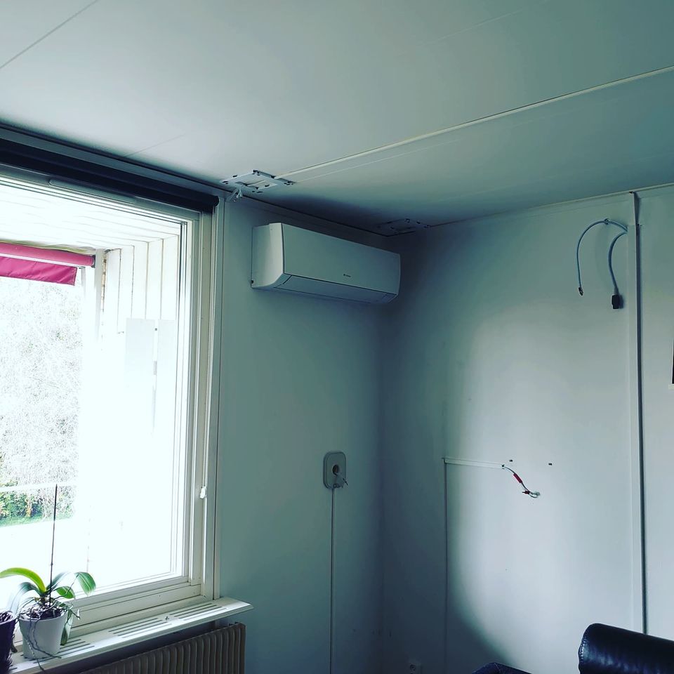 Fujitsu KM12 - Bild 3